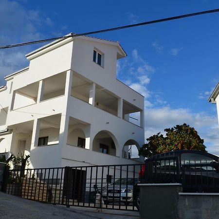 Apartmani Rita Слатине Екстер'єр фото