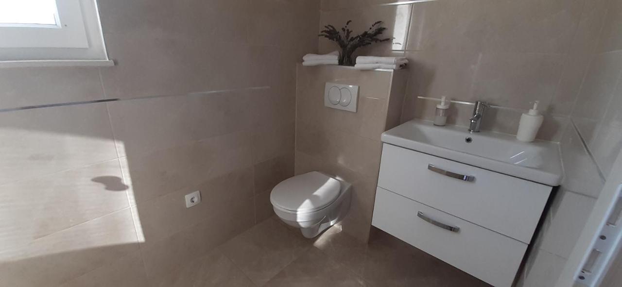 Apartmani Rita Слатине Екстер'єр фото