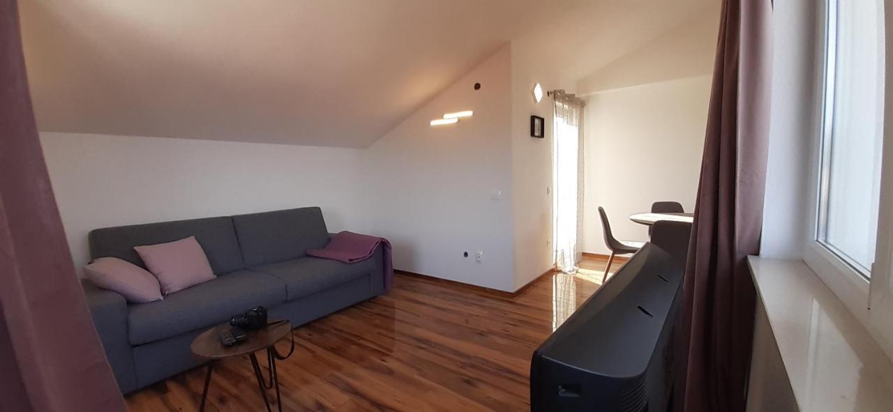 Apartmani Rita Слатине Екстер'єр фото