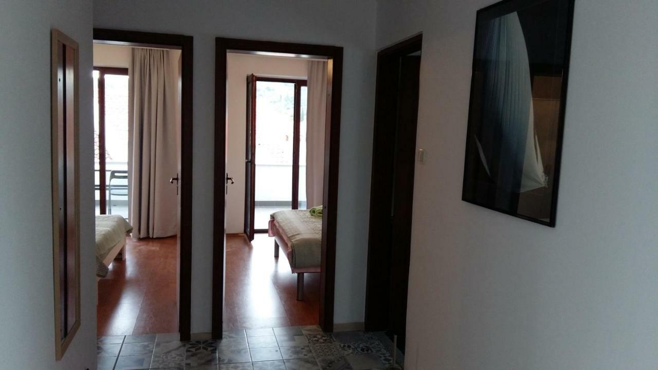 Apartmani Rita Слатине Екстер'єр фото