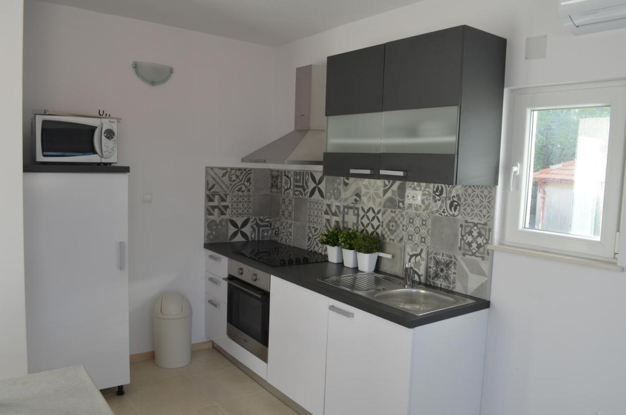 Apartmani Rita Слатине Екстер'єр фото